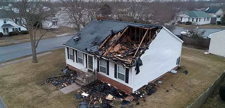 Why Choose Us for Selling Damaged House in Palm Desert, CA?