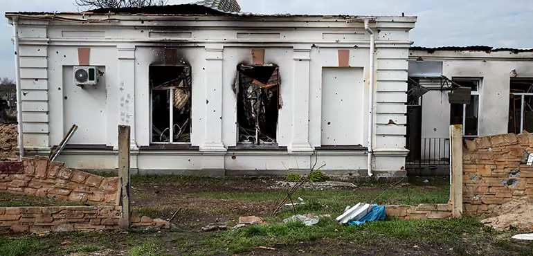 How We Determine a Fair Cash Value for Your Damaged or Distressed Compton Home