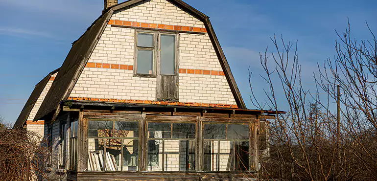 Types of Houses We Buy Without Repairs in El Paso de Robles (Paso Robles), CA